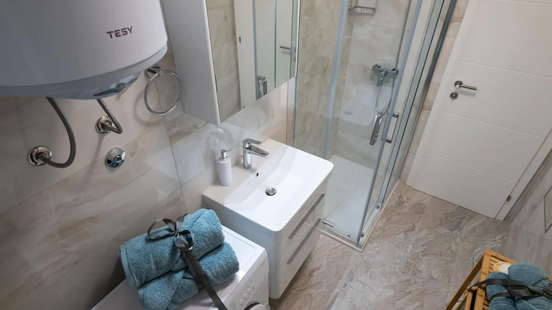 Apartman Adeo, Uvala Jazine, זאדאר 0*,  קרואטיה